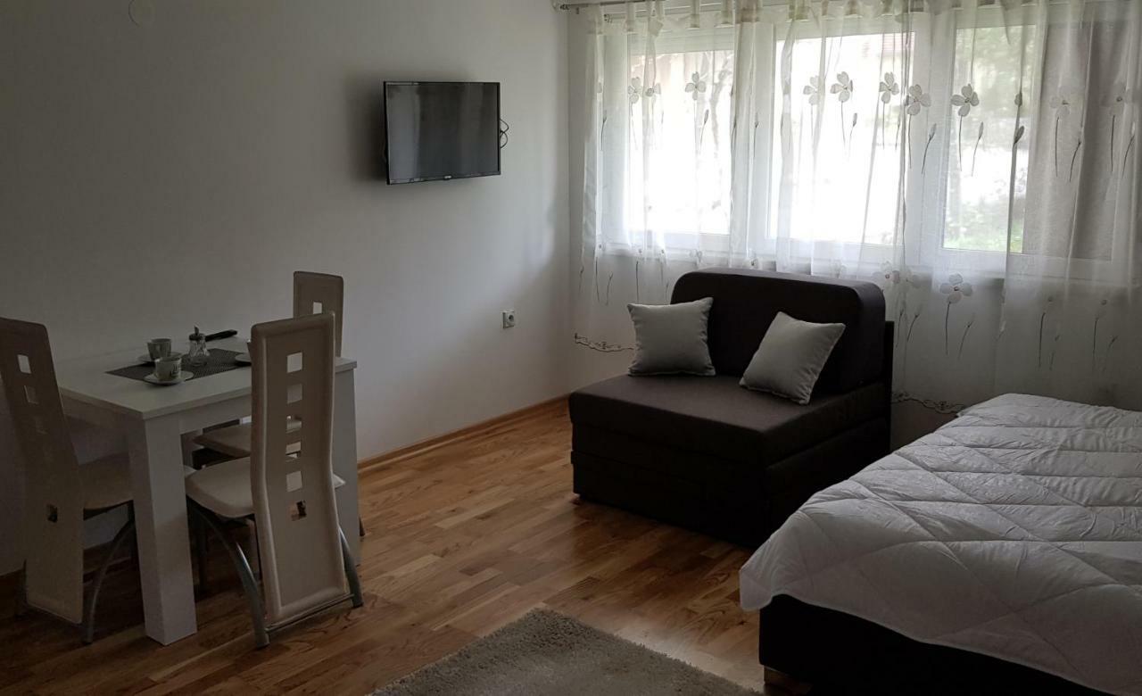 Banjalux Apartmani I Sobe Vrnjačka Banja 외부 사진